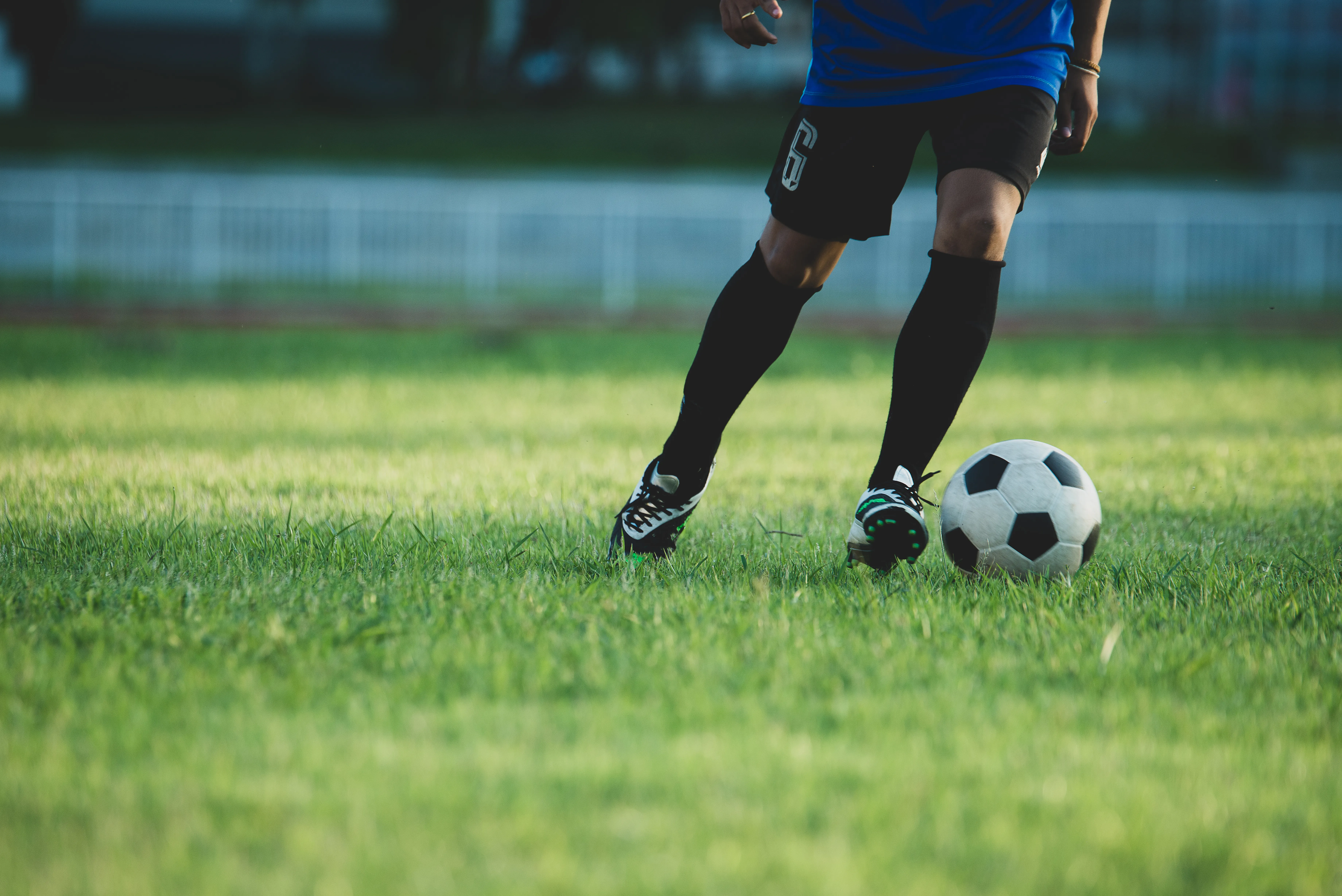 MatchGuru: local friendly football game organizer web app